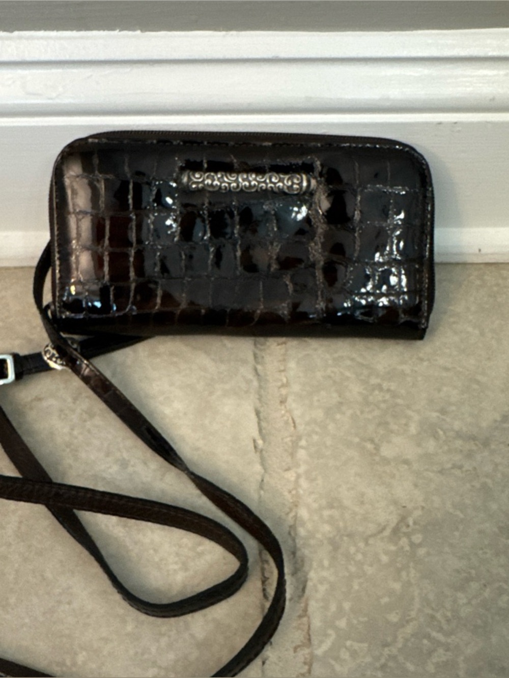 Brighton Cher Croc Brown Leather Zip Around Wallet, Crossbody